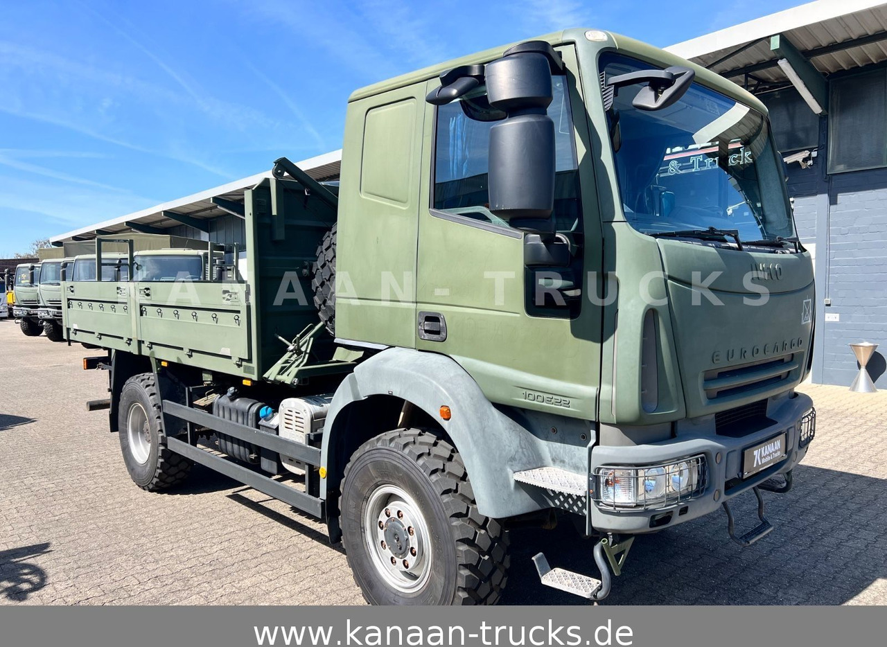 Iveco ML100E22WM-BW 4x4 Miltär Camper Exped 19 TKm - Bortu kravas automašīna/ Platforma: foto 2 Iveco ML100E22WM-BW 4x4 Miltär Camper Exped 19 TKm - Bortu kravas automašīna/ Platforma: foto 2