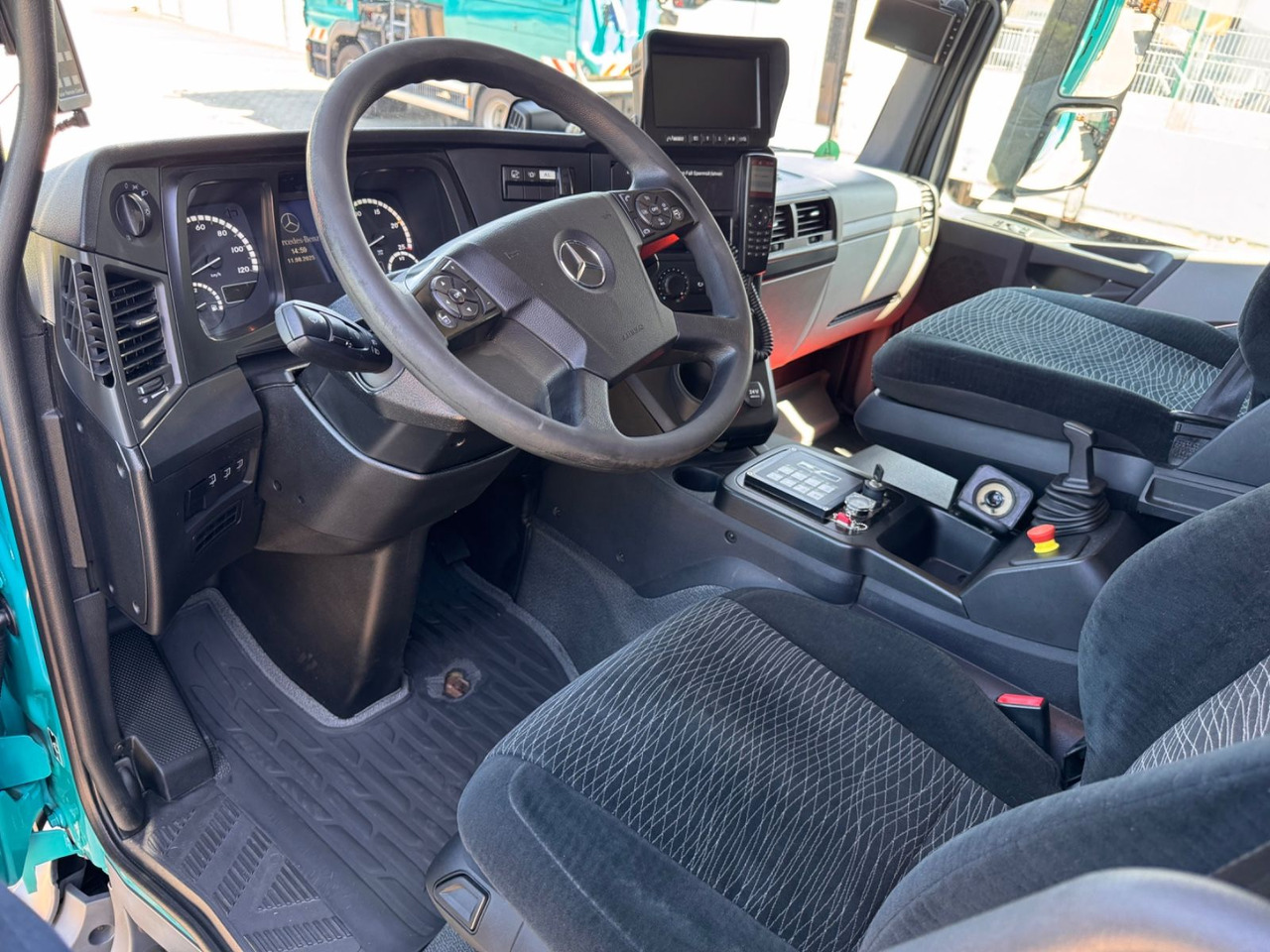 Atkritumu vedējs Mercedes-Benz 2533 Antos Müllwagen Zöller ATM bei 90Tkm: foto 18