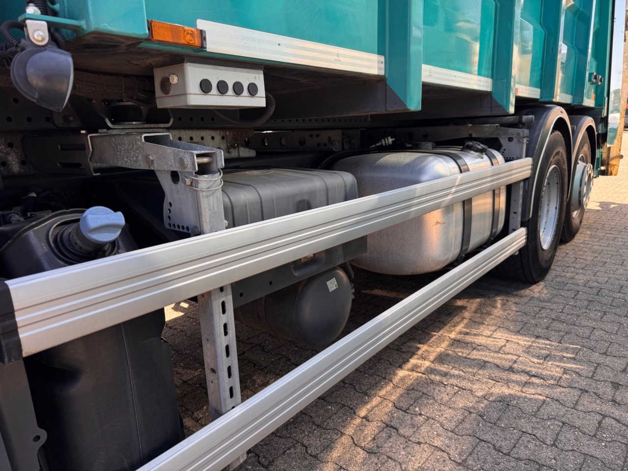 Atkritumu vedējs Mercedes-Benz 2533 Antos Müllwagen Zöller ATM bei 90Tkm: foto 7