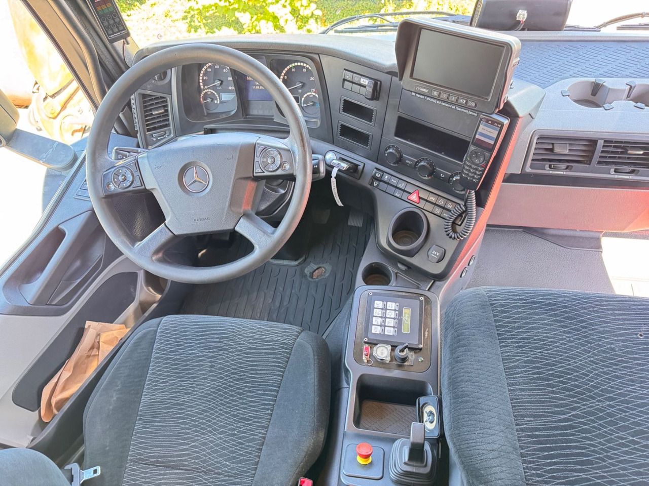 Atkritumu vedējs Mercedes-Benz 2533 Antos Müllwagen Zöller ATM bei 90Tkm: foto 17