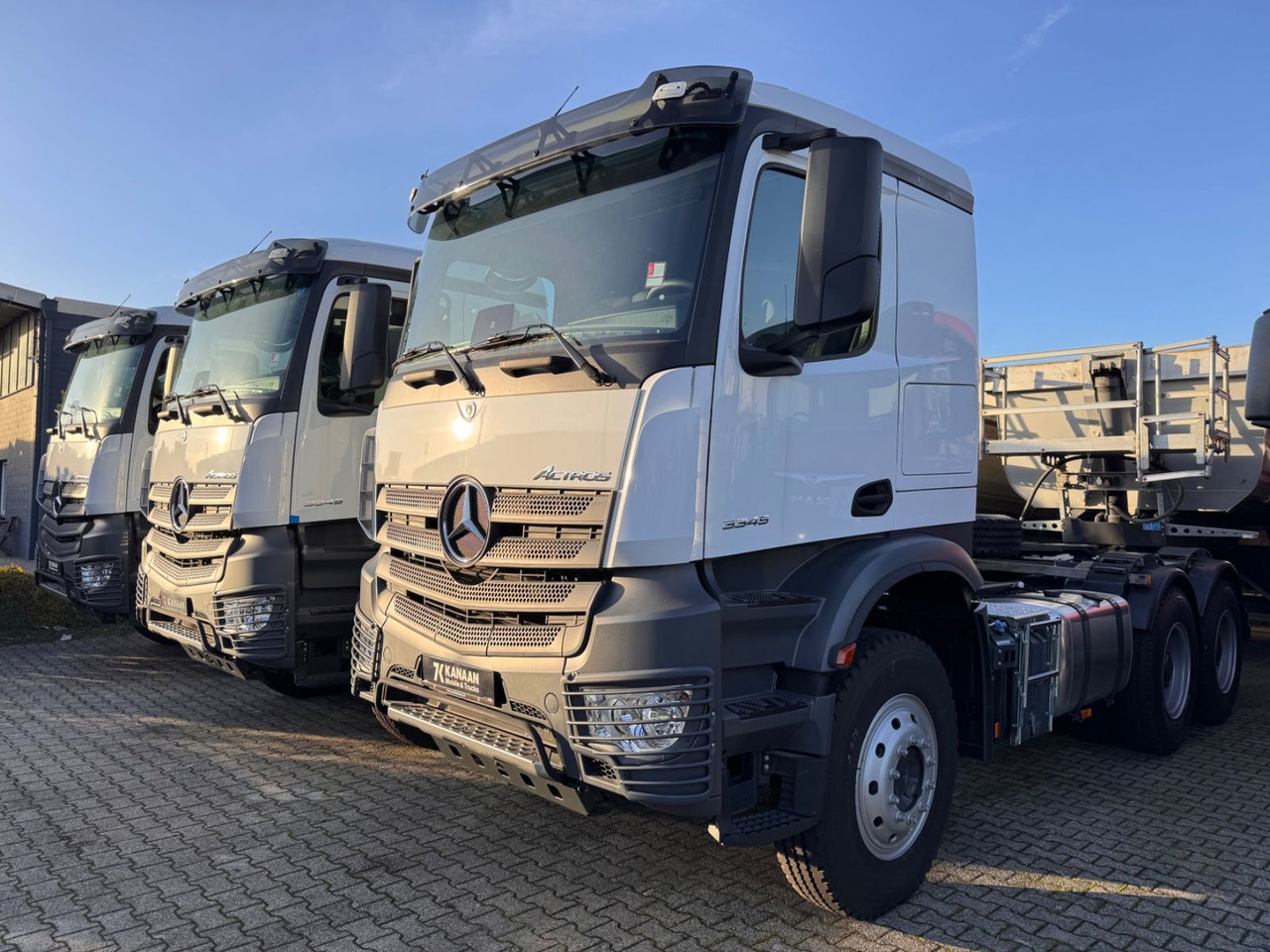 Mercedes-Benz 3345 S 6x4 Actros Manual Gear HeavyDuty NEW - Vilcējs: foto 4 Mercedes-Benz 3345 S 6x4 Actros Manual Gear HeavyDuty NEW - Vilcējs: foto 4