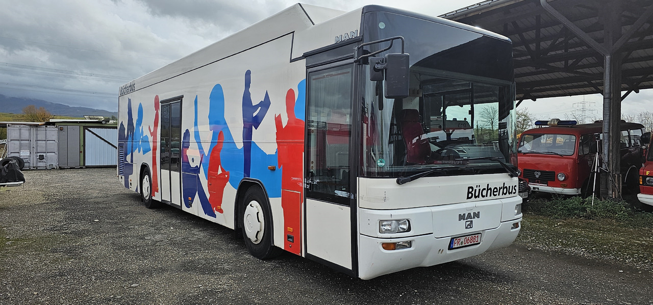 MAN A72 - Piepilsētas autobuss: foto 2 MAN A72 - Piepilsētas autobuss: foto 2