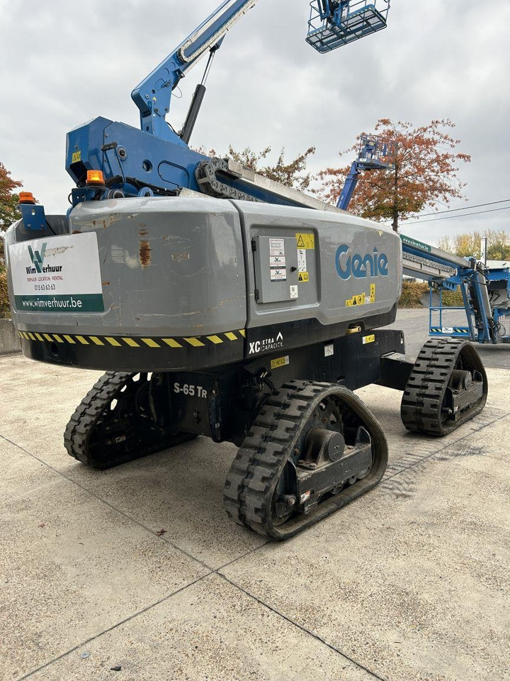 Genie S-65 Trax (6316) - Teleskopiskais pacēlājs: foto 3 Genie S-65 Trax (6316) - Teleskopiskais pacēlājs: foto 3