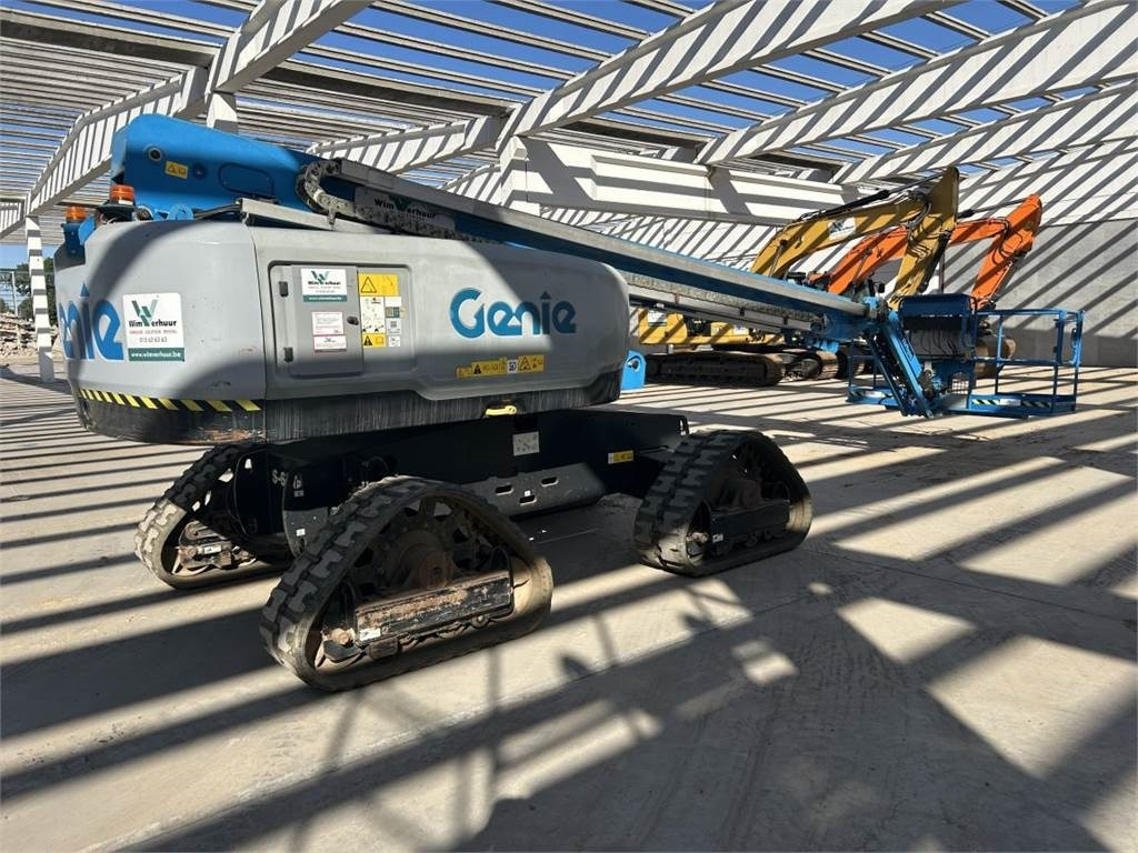 Genie S-65TRAX (1849) - Teleskopiskais pacēlājs: foto 1 Genie S-65TRAX (1849) - Teleskopiskais pacēlājs: foto 1