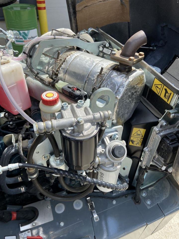 Mini iekrāvējs GiANT G2700 Xtra HD (6436): foto 15 Mini iekrāvējs GiANT G2700 Xtra HD (6436): foto 15