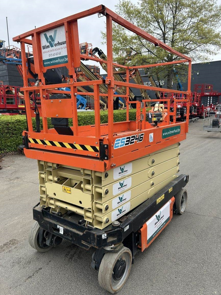 JLG 3246ES (6778) - Šķērveida pacēlājs: foto 1 JLG 3246ES (6778) - Šķērveida pacēlājs: foto 1