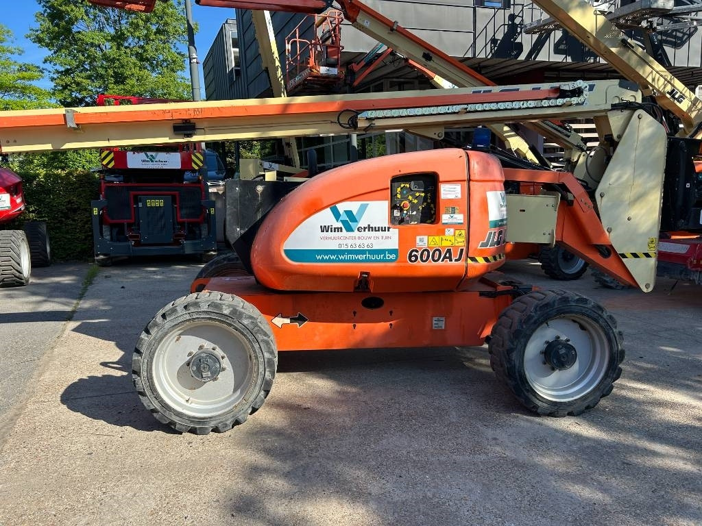 JLG 600 AJ - Izlices pacēlājs: foto 2 JLG 600 AJ - Izlices pacēlājs: foto 2