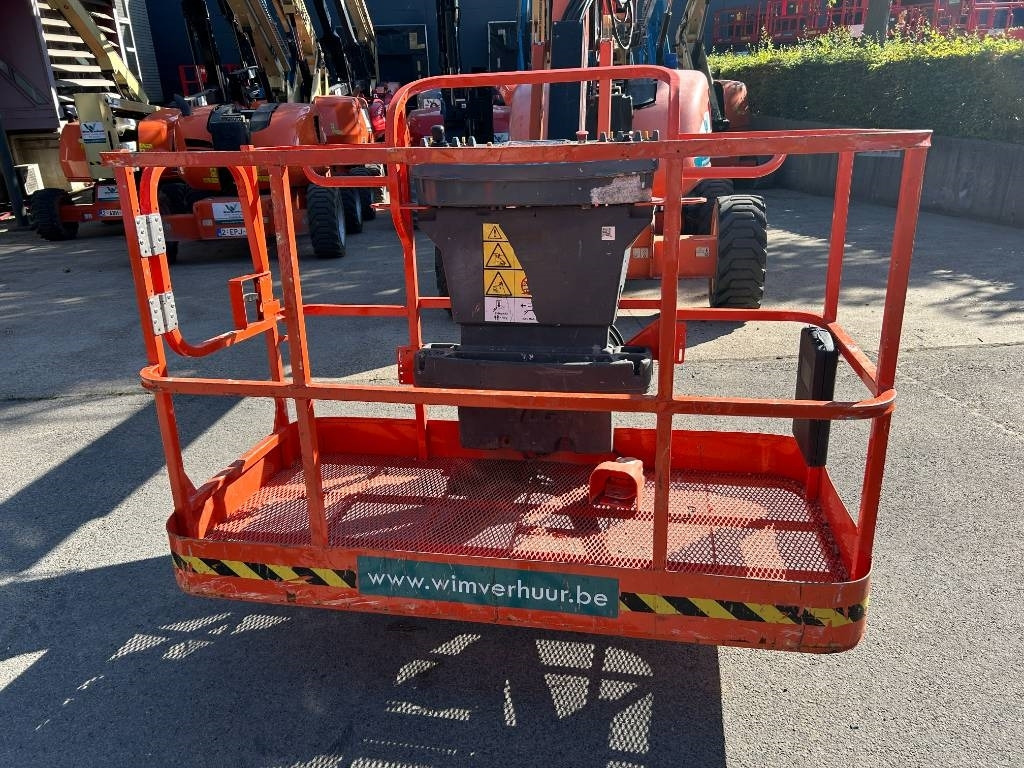 JLG 600 AJ - Izlices pacēlājs: foto 4 JLG 600 AJ - Izlices pacēlājs: foto 4