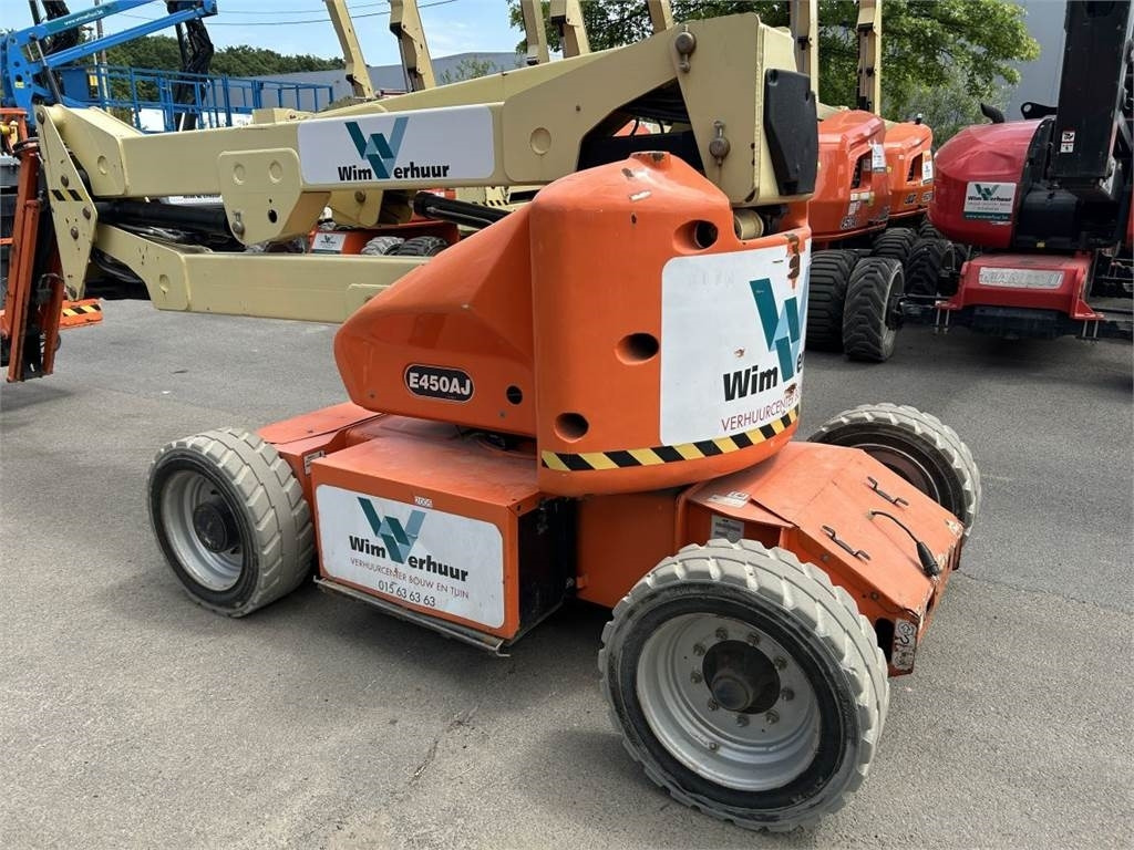 JLG E450AJ (2005) - Izlices pacēlājs: foto 2 JLG E450AJ (2005) - Izlices pacēlājs: foto 2