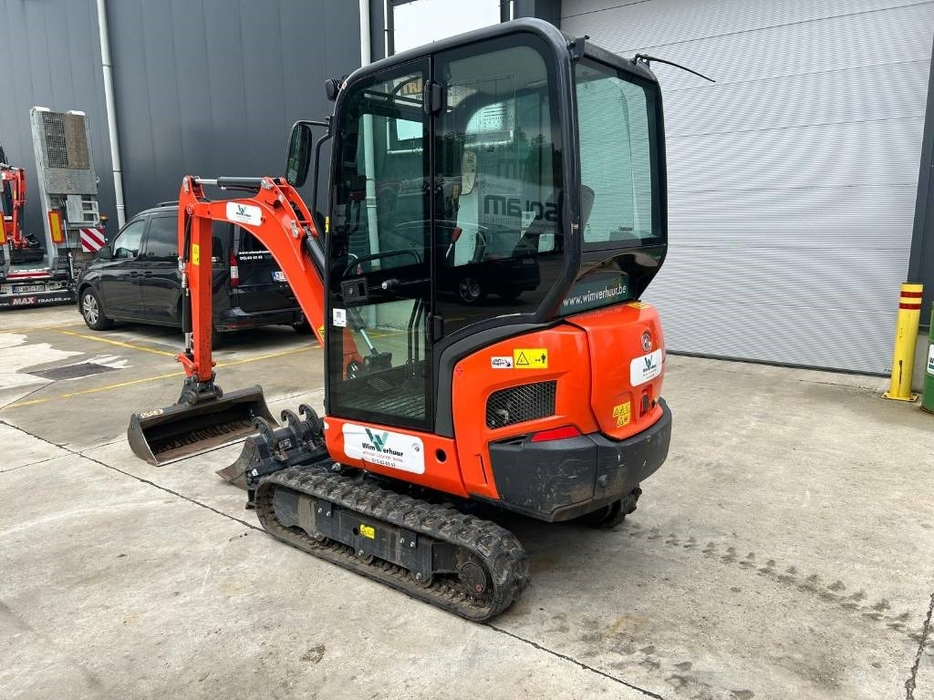 Kubota KX 019-4 - Mini-ekskavators: foto 1 Kubota KX 019-4 - Mini-ekskavators: foto 1