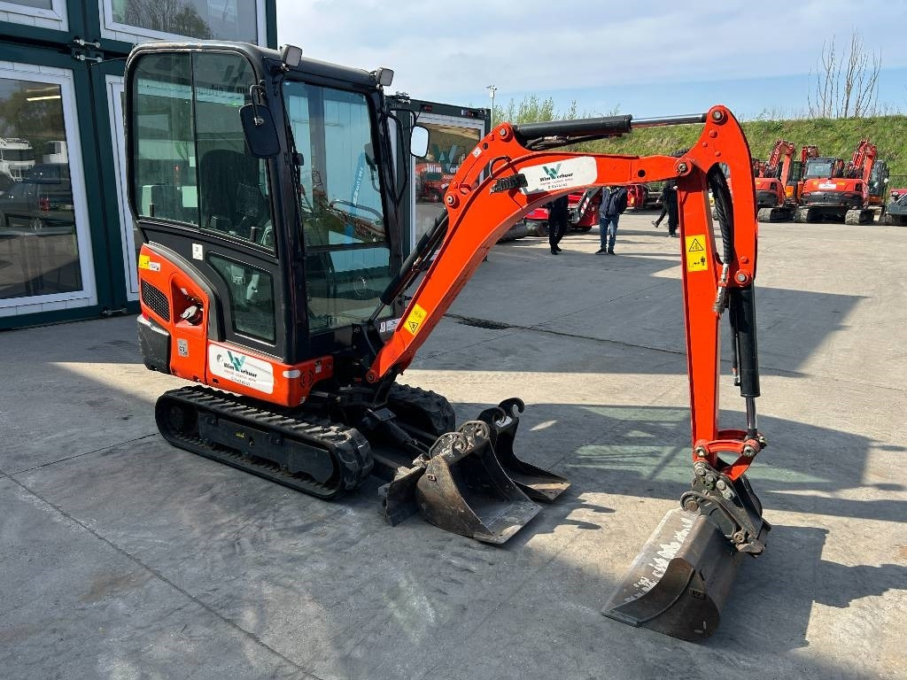 Kubota KX 019-4 - Mini-ekskavators: foto 3 Kubota KX 019-4 - Mini-ekskavators: foto 3