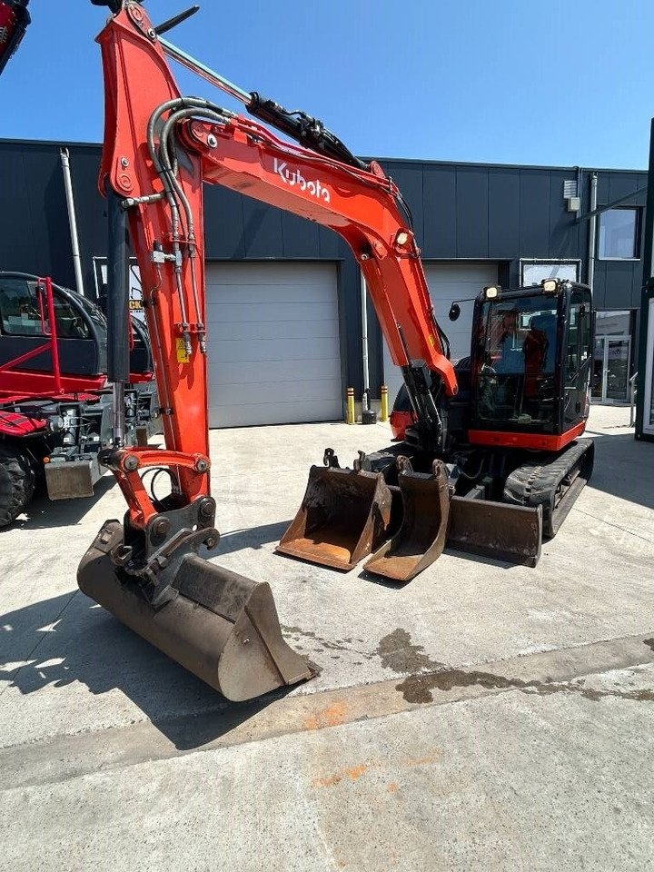 Kubota KX 080-4 - Mini-ekskavators: foto 3 Kubota KX 080-4 - Mini-ekskavators: foto 3