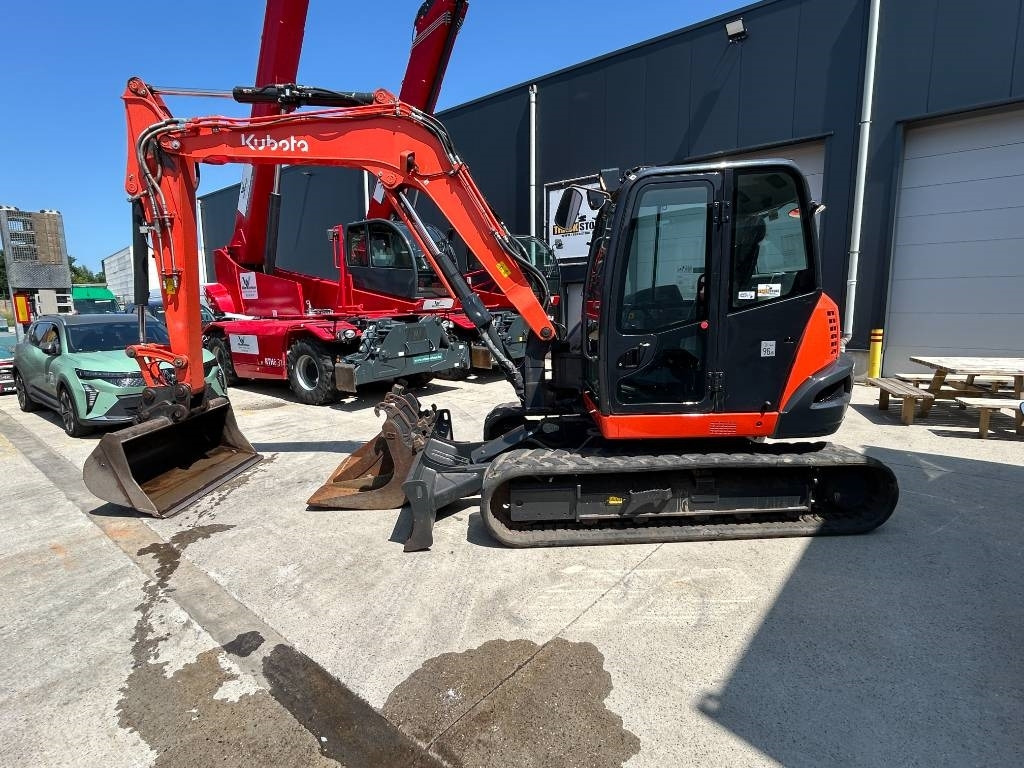 Kubota KX 080-4 - Mini-ekskavators: foto 1 Kubota KX 080-4 - Mini-ekskavators: foto 1