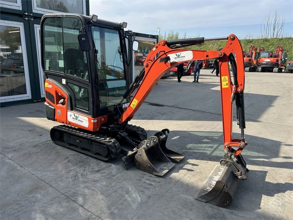 Kubota KX019-4 (8684) - Mini-ekskavators: foto 2 Kubota KX019-4 (8684) - Mini-ekskavators: foto 2