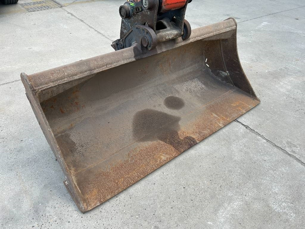 Mini-ekskavators Kubota U 36-4: foto 9