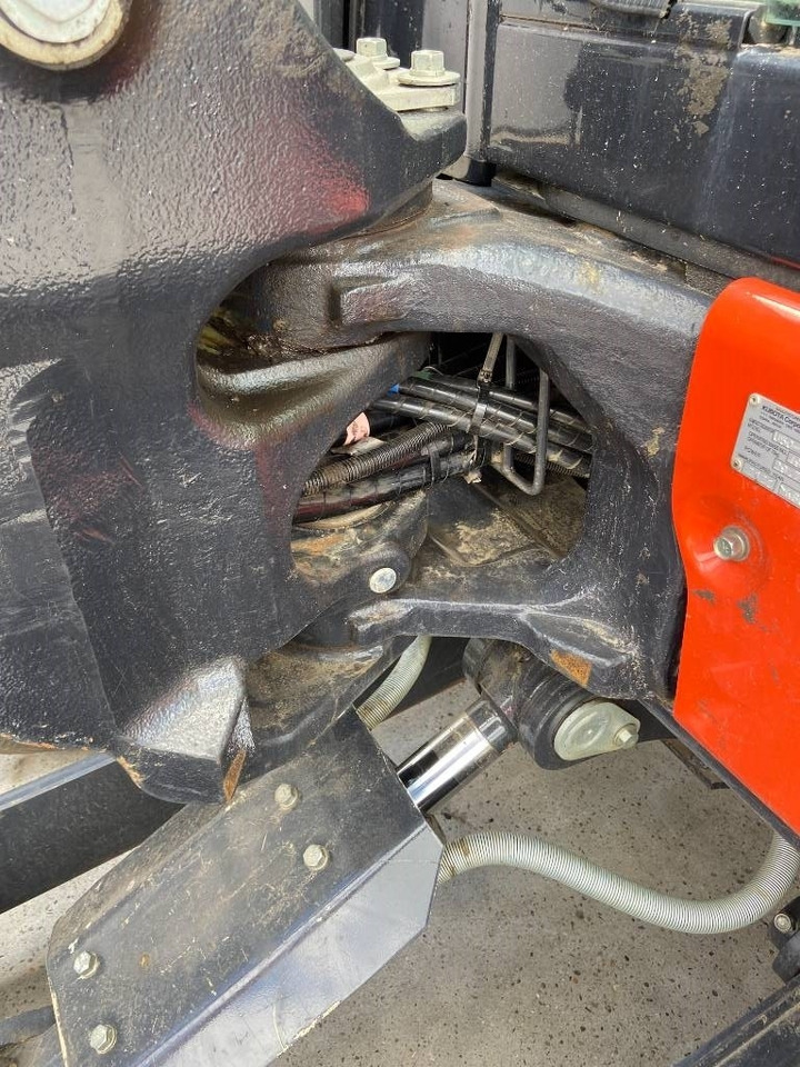 Mini-ekskavators Kubota U 50-5: foto 9