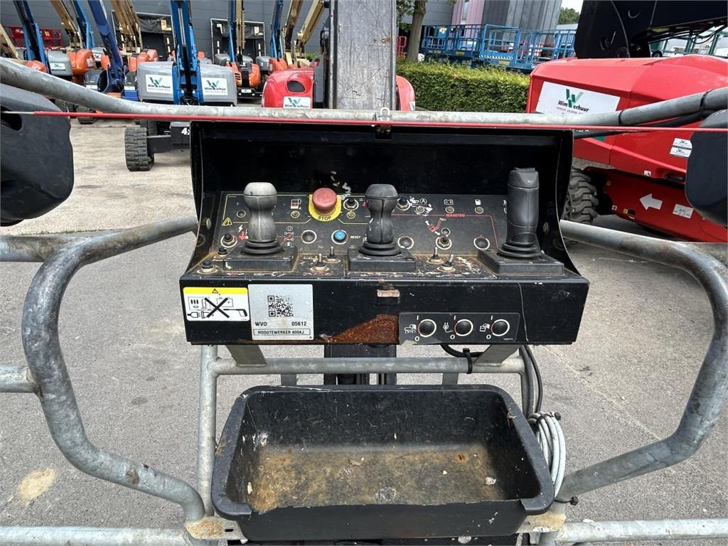 Manitou 200 ATJ RC ST5 (5612) - Izlices pacēlājs: foto 4 Manitou 200 ATJ RC ST5 (5612) - Izlices pacēlājs: foto 4