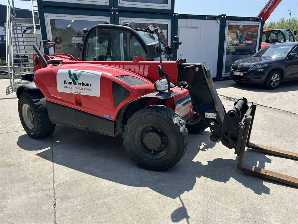 Manitou MT625 H (5419) - Teleskopiskais iekrāvējs: foto 3 Manitou MT625 H (5419) - Teleskopiskais iekrāvējs: foto 3