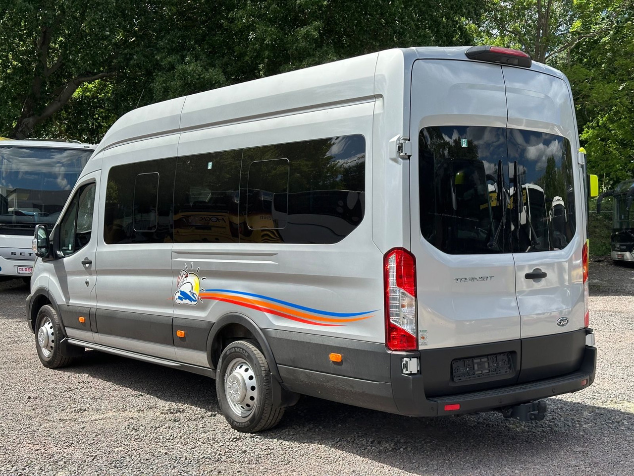 Ford Transit (Klima*PDC*Xenon*Kamera*28 tKm) - Mikroautobuss, Pasažieru furgons: foto 2 Ford Transit (Klima*PDC*Xenon*Kamera*28 tKm) - Mikroautobuss, Pasažieru furgons: foto 2