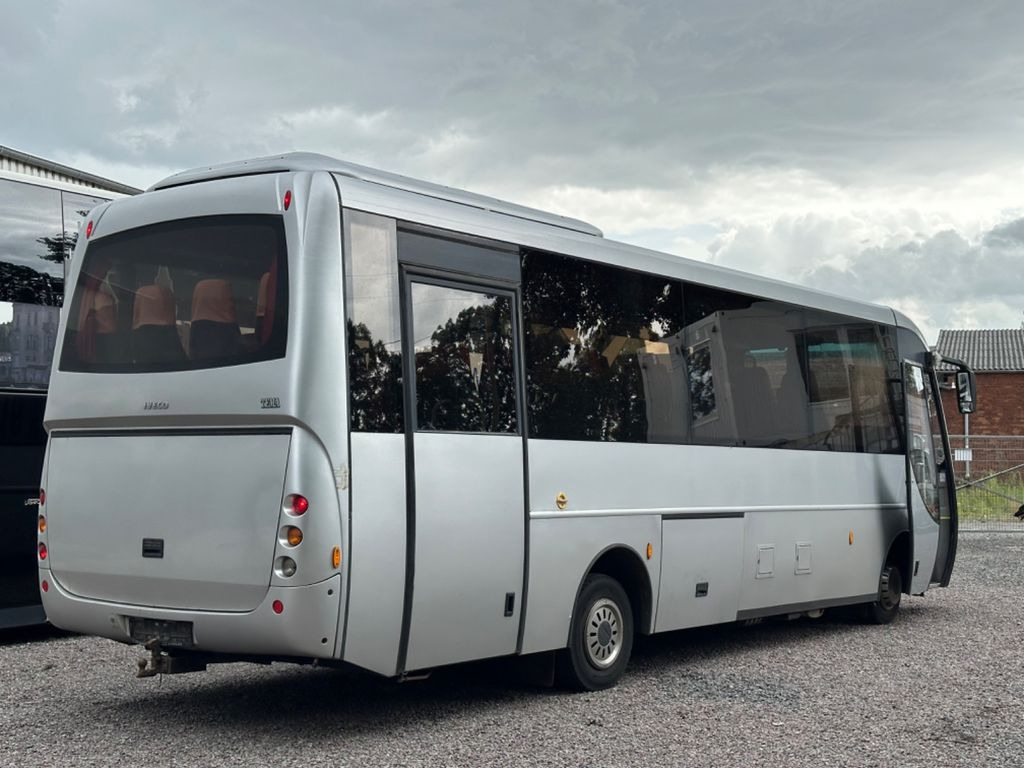 Iveco Kapena Tema 100 (32*Sitze*DE*TOP*Schalt) O510 - Mikroautobuss, Pasažieru furgons: foto 2 Iveco Kapena Tema 100 (32*Sitze*DE*TOP*Schalt) O510 - Mikroautobuss, Pasažieru furgons: foto 2