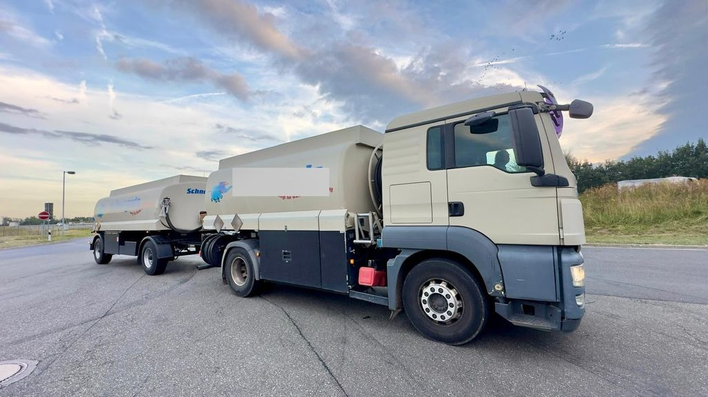 MAN TGS 18.440 4X2 BL A3 (Oben+Untenbefüllung) - Autocisterna: foto 1 MAN TGS 18.440 4X2 BL A3 (Oben+Untenbefüllung) - Autocisterna: foto 1