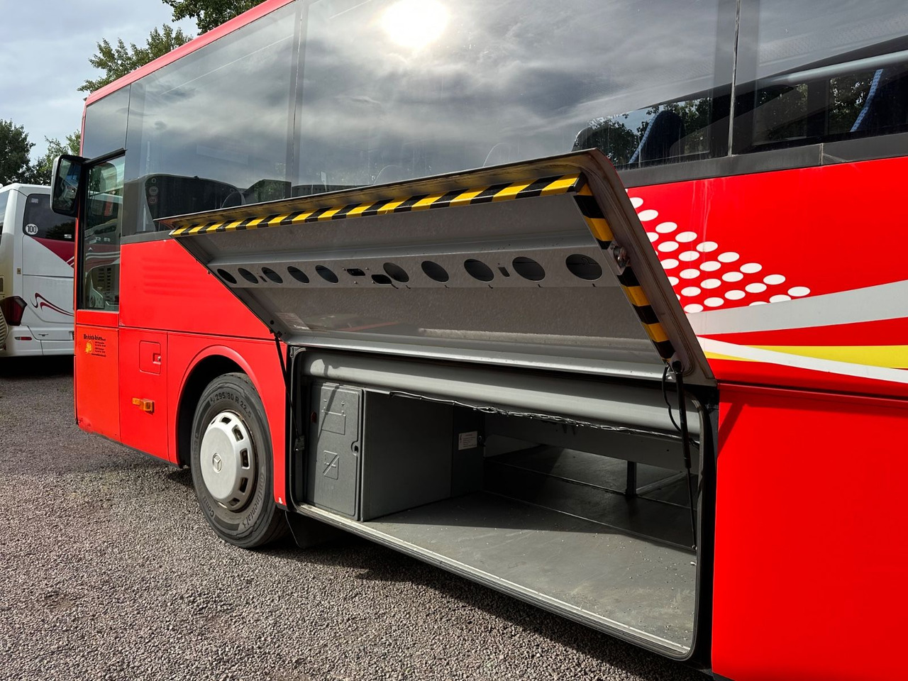 Piepilsētas autobuss Mercedes-Benz O550 Integro (56 Sitze*Klima*Schalt): foto 12