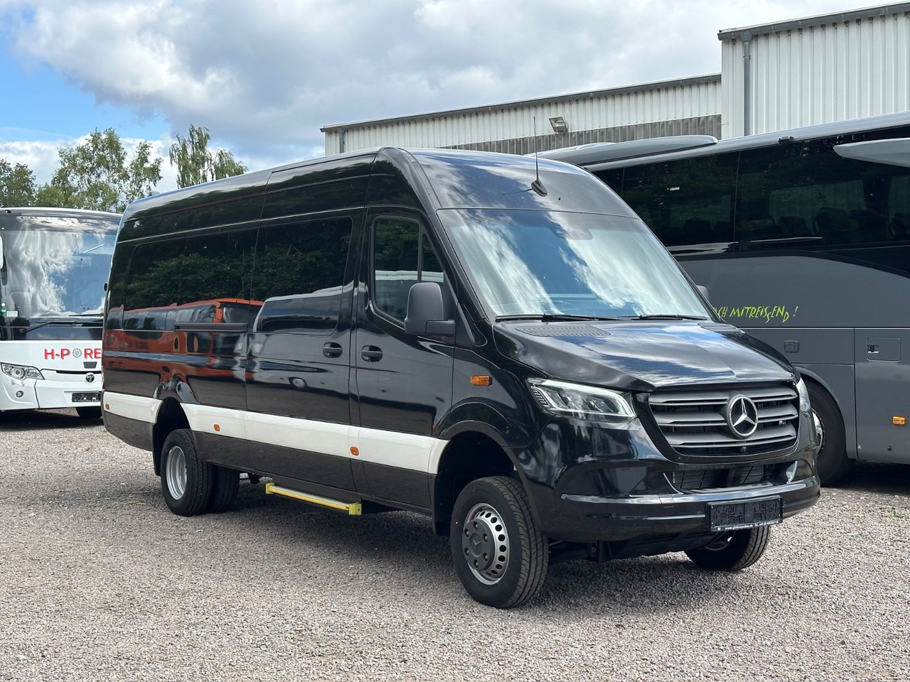Mercedes-Benz Sprinter 519 CDi 4x4 H+L 360° Cam.*Navi*253.4 Km - Mikroautobuss, Pasažieru furgons: foto 2 Mercedes-Benz Sprinter 519 CDi 4x4 H+L 360° Cam.*Navi*253.4 Km - Mikroautobuss, Pasažieru furgons: foto 2