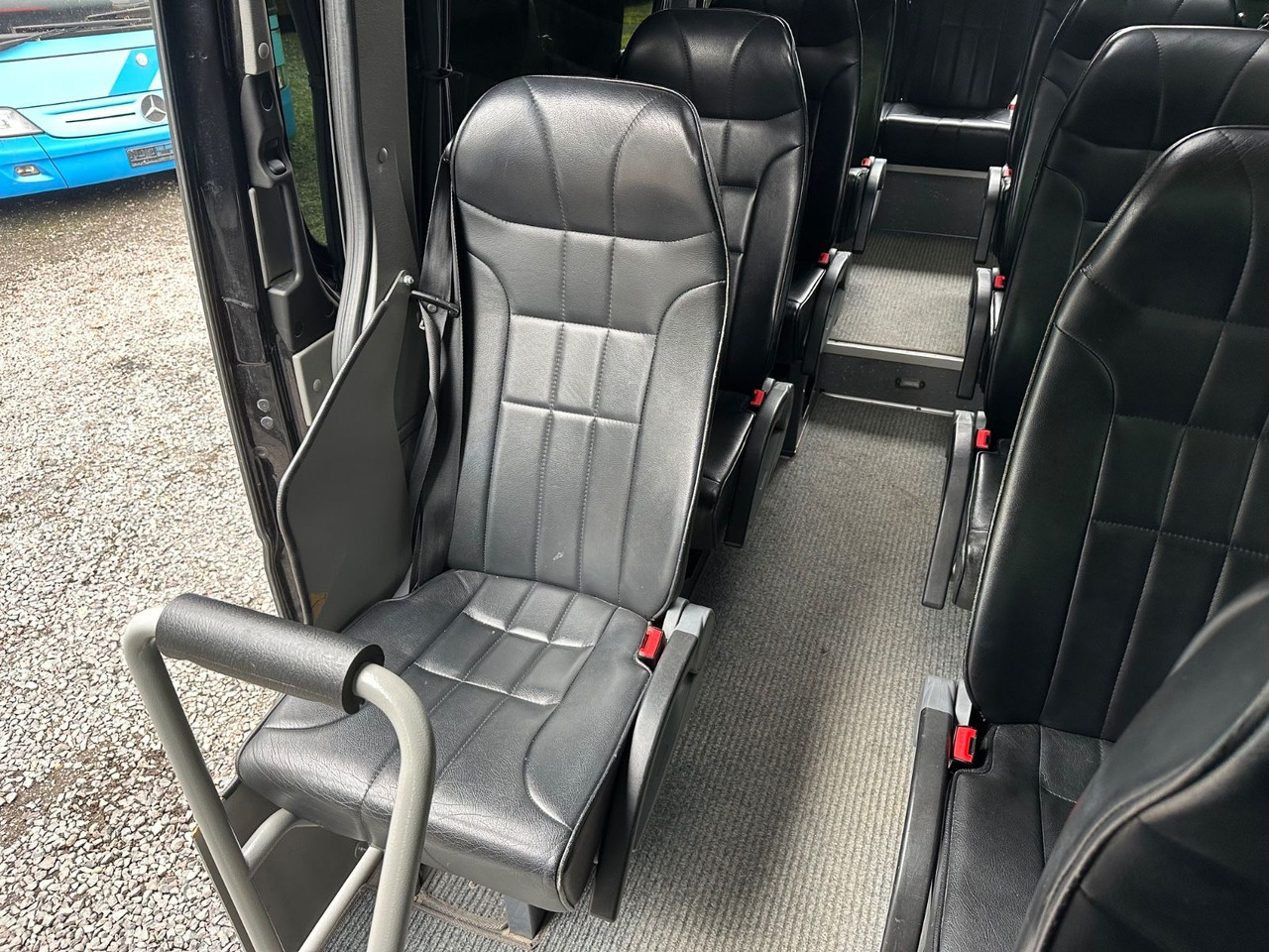 Mercedes-Benz Sprinter 519 CDi (Euro 6*Leder Sitze) - Mikroautobuss, Pasažieru furgons: foto 5 Mercedes-Benz Sprinter 519 CDi (Euro 6*Leder Sitze) - Mikroautobuss, Pasažieru furgons: foto 5
