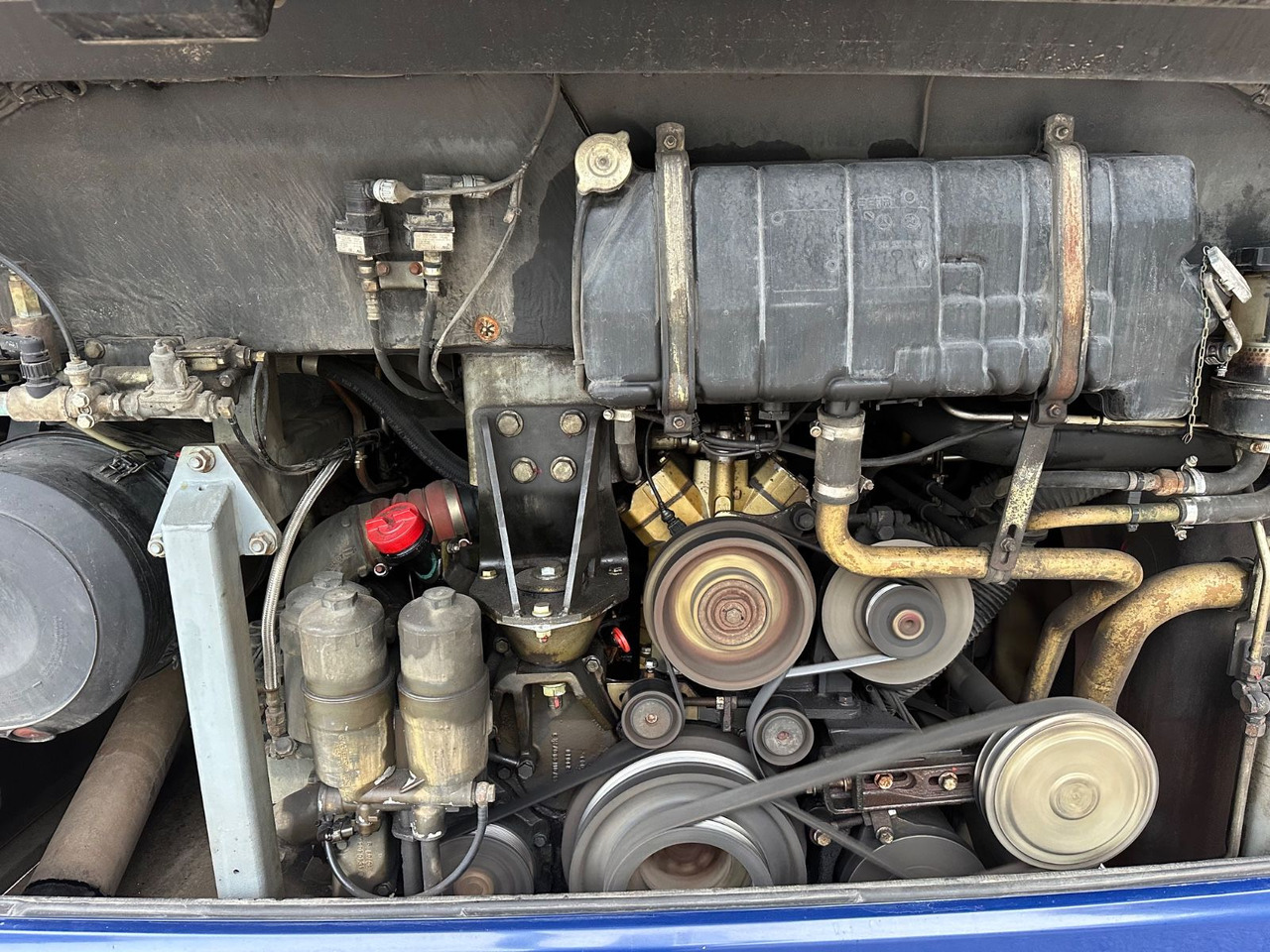 Mercedes-Benz Tourismo O350 RH (Euro 5*DE*56 Sitze) - Piepilsētas autobuss: foto 4 Mercedes-Benz Tourismo O350 RH (Euro 5*DE*56 Sitze) - Piepilsētas autobuss: foto 4