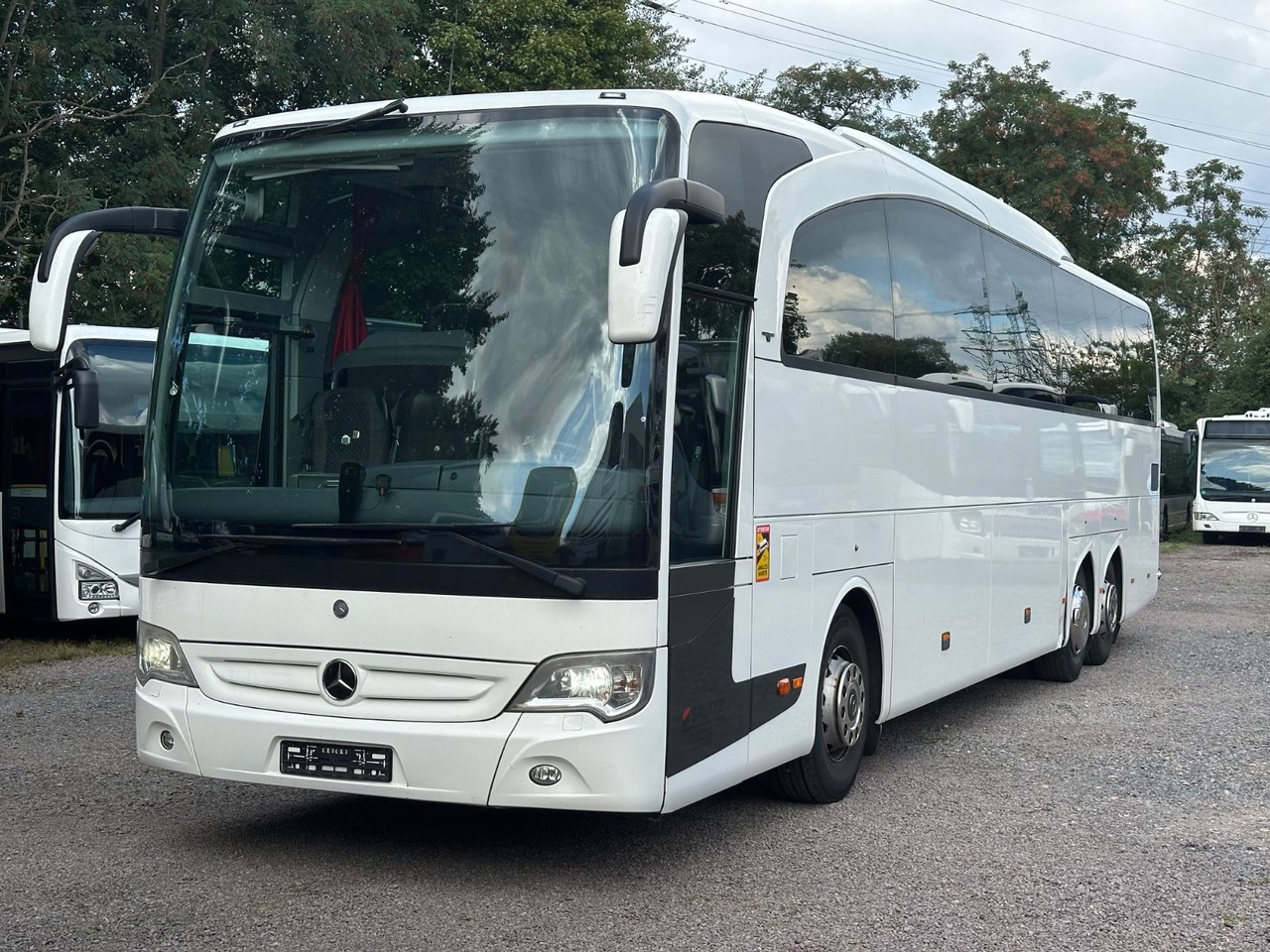 Mercedes-Benz Travego O580 16 RHD-M (LuxLine*Euro 6*TOP*DE) - Starppilsētu autobuss: foto 1 Mercedes-Benz Travego O580 16 RHD-M (LuxLine*Euro 6*TOP*DE) - Starppilsētu autobuss: foto 1