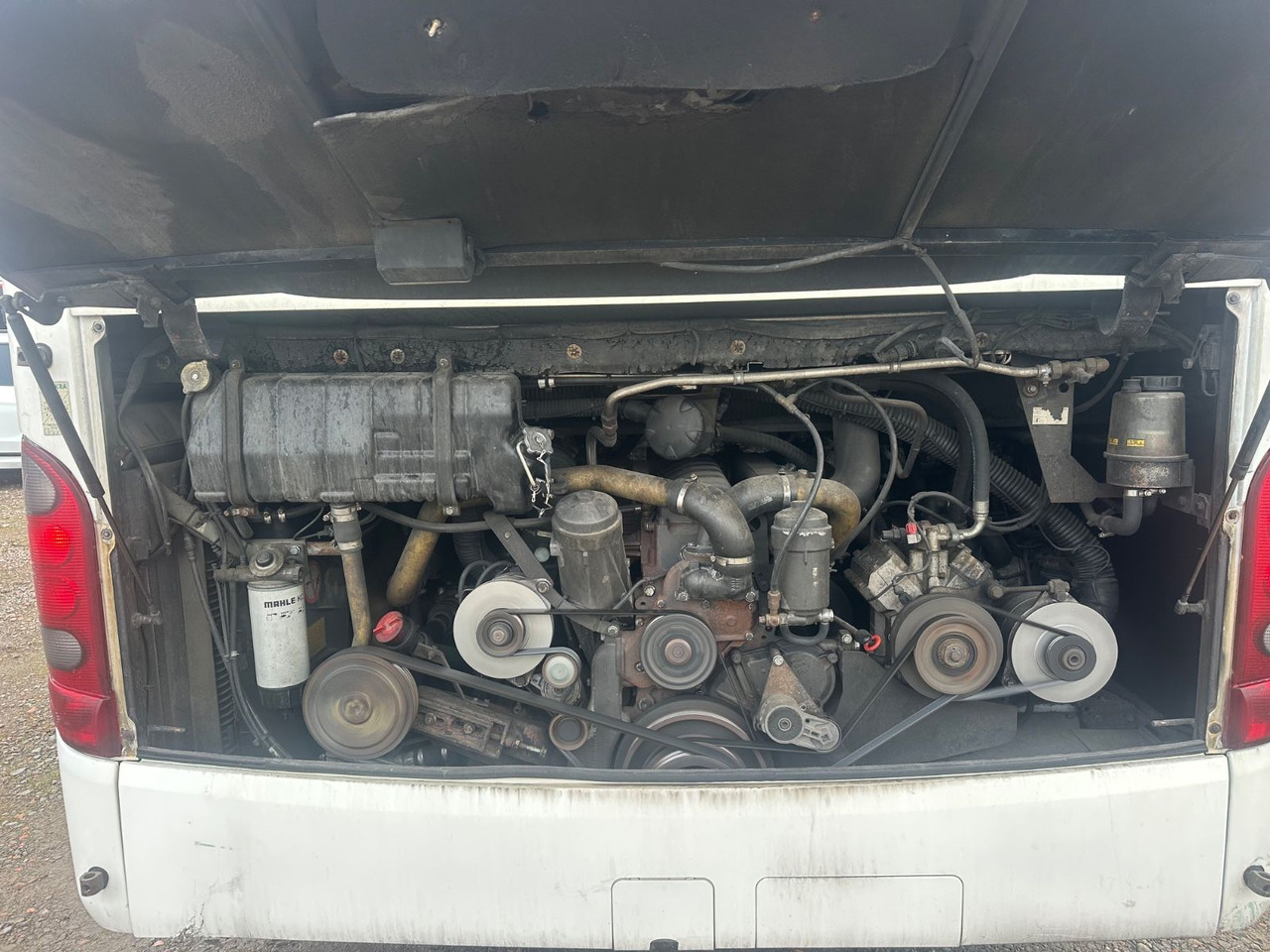 Setra S 415 GT-HD (Euro 4*Analog-Tacho) - Starppilsētu autobuss: foto 3 Setra S 415 GT-HD (Euro 4*Analog-Tacho) - Starppilsētu autobuss: foto 3