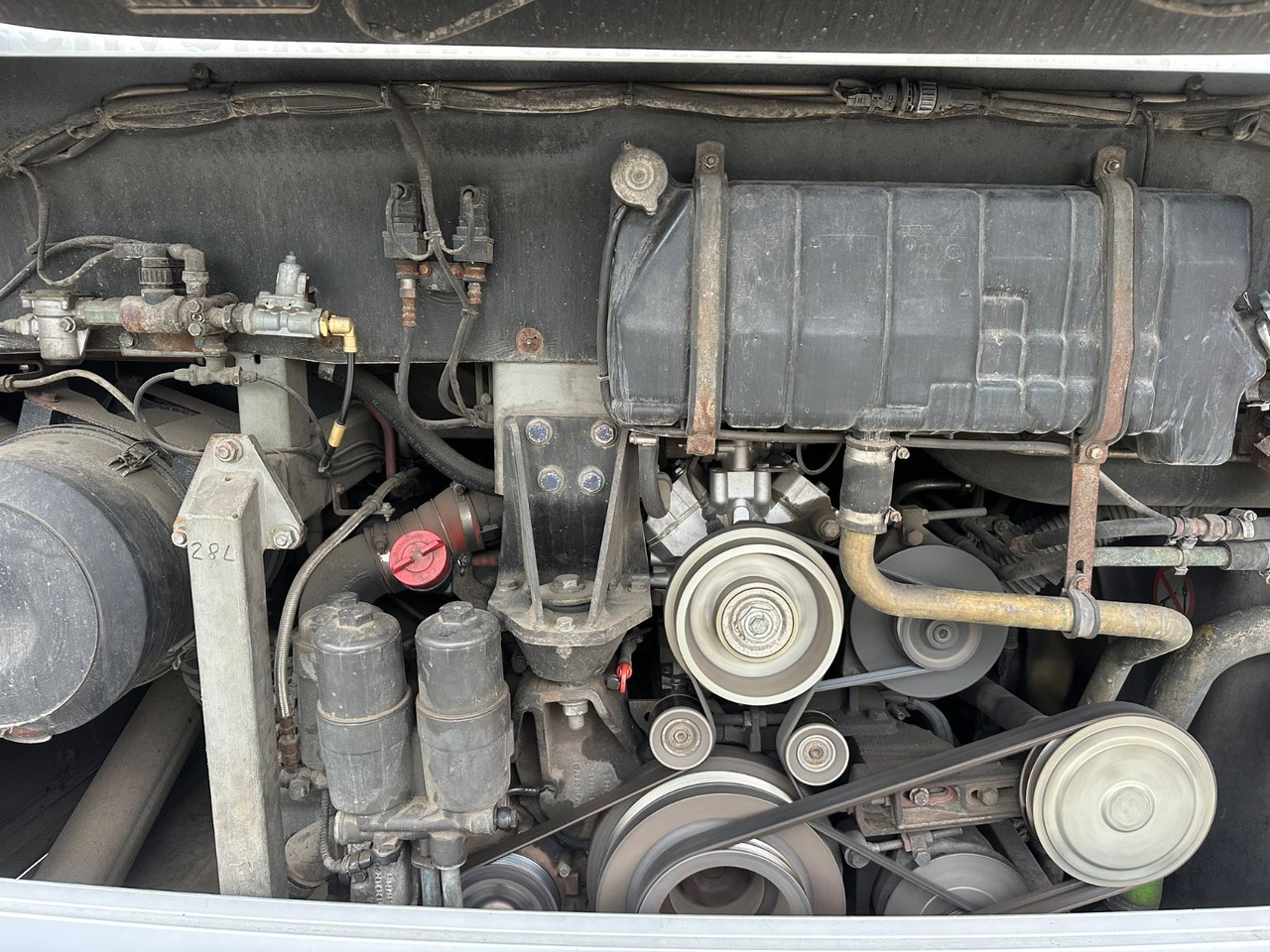 Setra S 415 GT (original Euro 4*Küche*WC) - Starppilsētu autobuss: foto 4 Setra S 415 GT (original Euro 4*Küche*WC) - Starppilsētu autobuss: foto 4