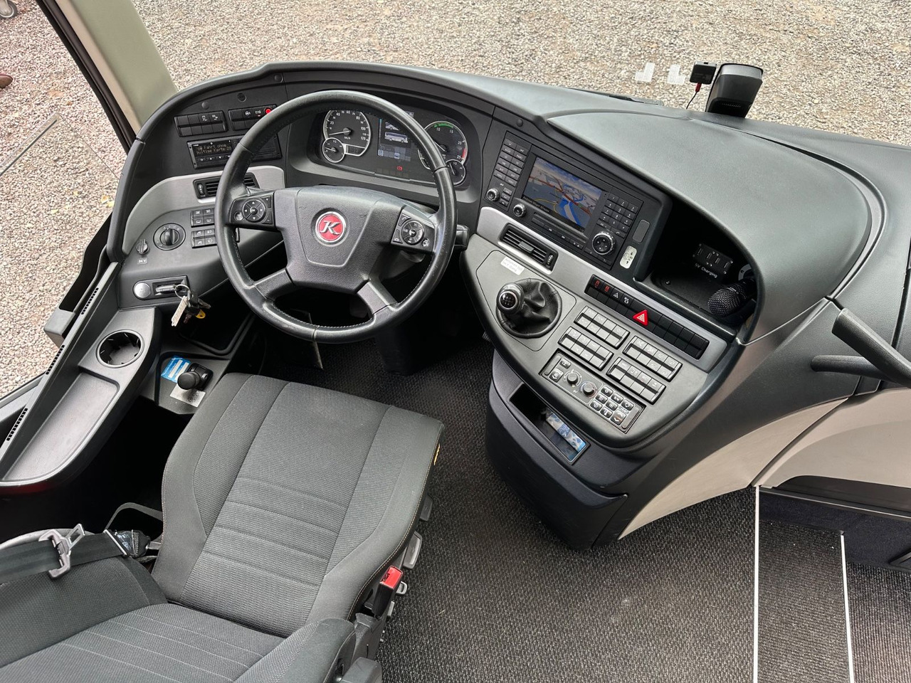 Setra S 515 HD (TOP*DE*Schalt) - Starppilsētu autobuss: foto 5 Setra S 515 HD (TOP*DE*Schalt) - Starppilsētu autobuss: foto 5