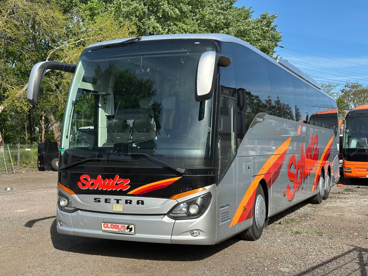 Setra S 517 HD (55 Sitze*Euro 6*TOP) - Starppilsētu autobuss: foto 1 Setra S 517 HD (55 Sitze*Euro 6*TOP) - Starppilsētu autobuss: foto 1