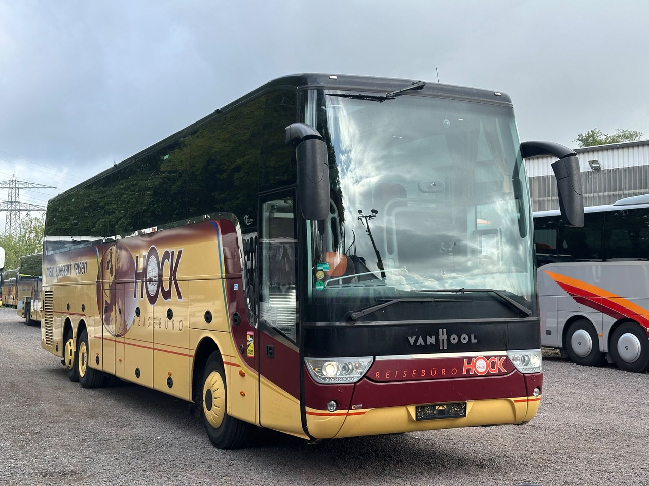Vanhool TX17 Astron (TOP*57 Sitze) 417 HDH/ 517 HDH - Starppilsētu autobuss: foto 1 Vanhool TX17 Astron (TOP*57 Sitze) 417 HDH/ 517 HDH - Starppilsētu autobuss: foto 1
