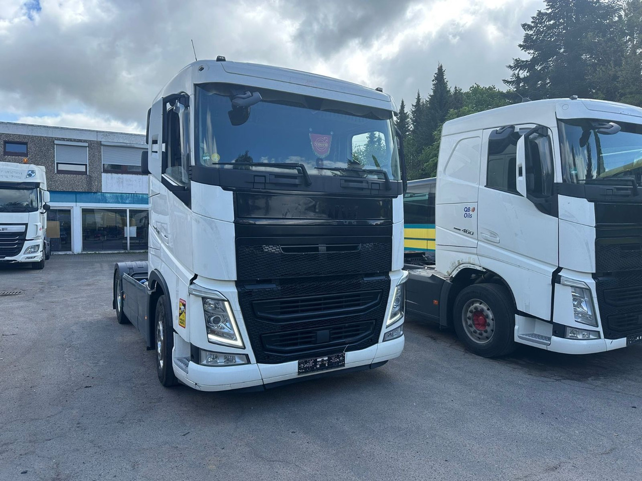 Volvo FH 460 Klima*4x2*Retarder - Vilcējs: foto 1 Volvo FH 460 Klima*4x2*Retarder - Vilcējs: foto 1