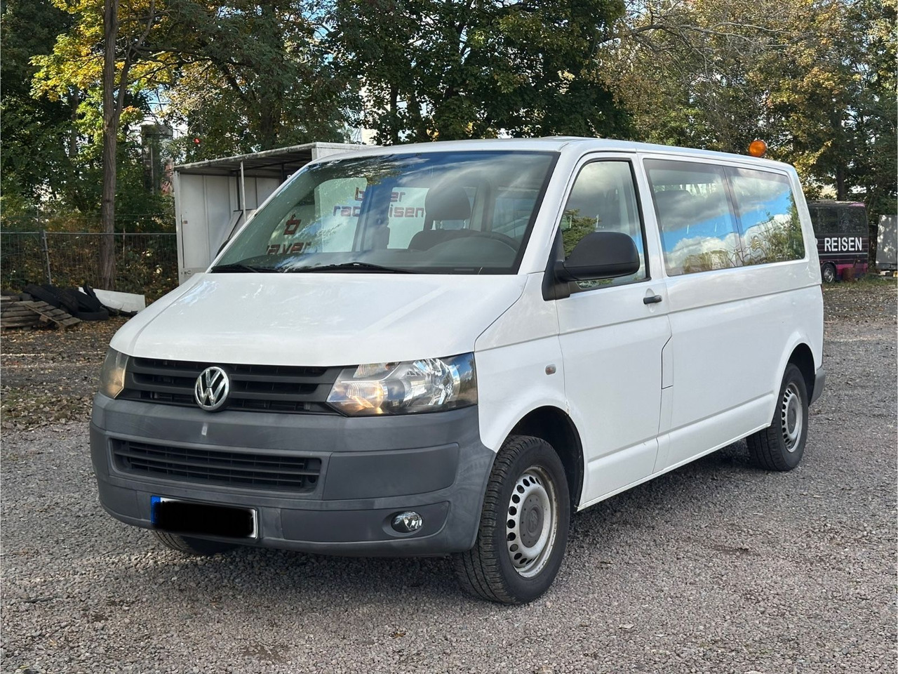 Volkswagen T5 Kombi - Pasažieru furgons: foto 1 Volkswagen T5 Kombi - Pasažieru furgons: foto 1